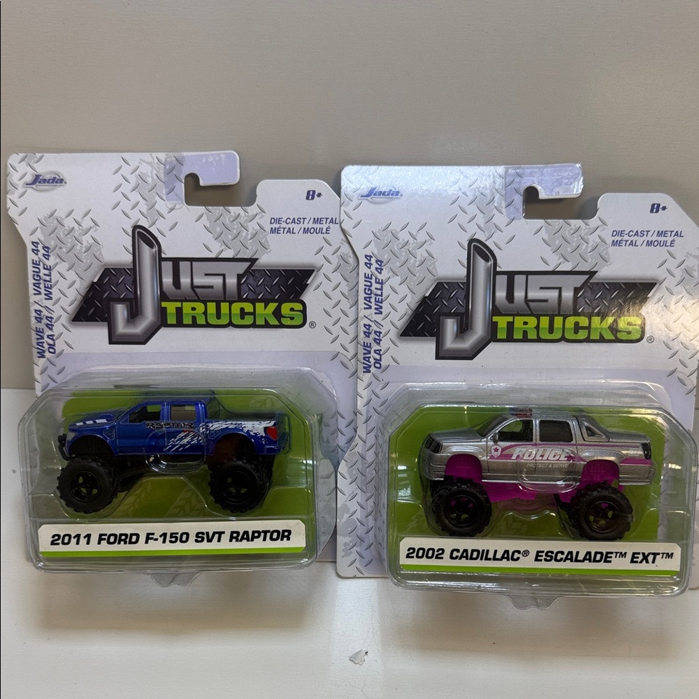 Just Trucks Die-Cast Set - Blue Ford F-150 & Pink Cadillac Escalade